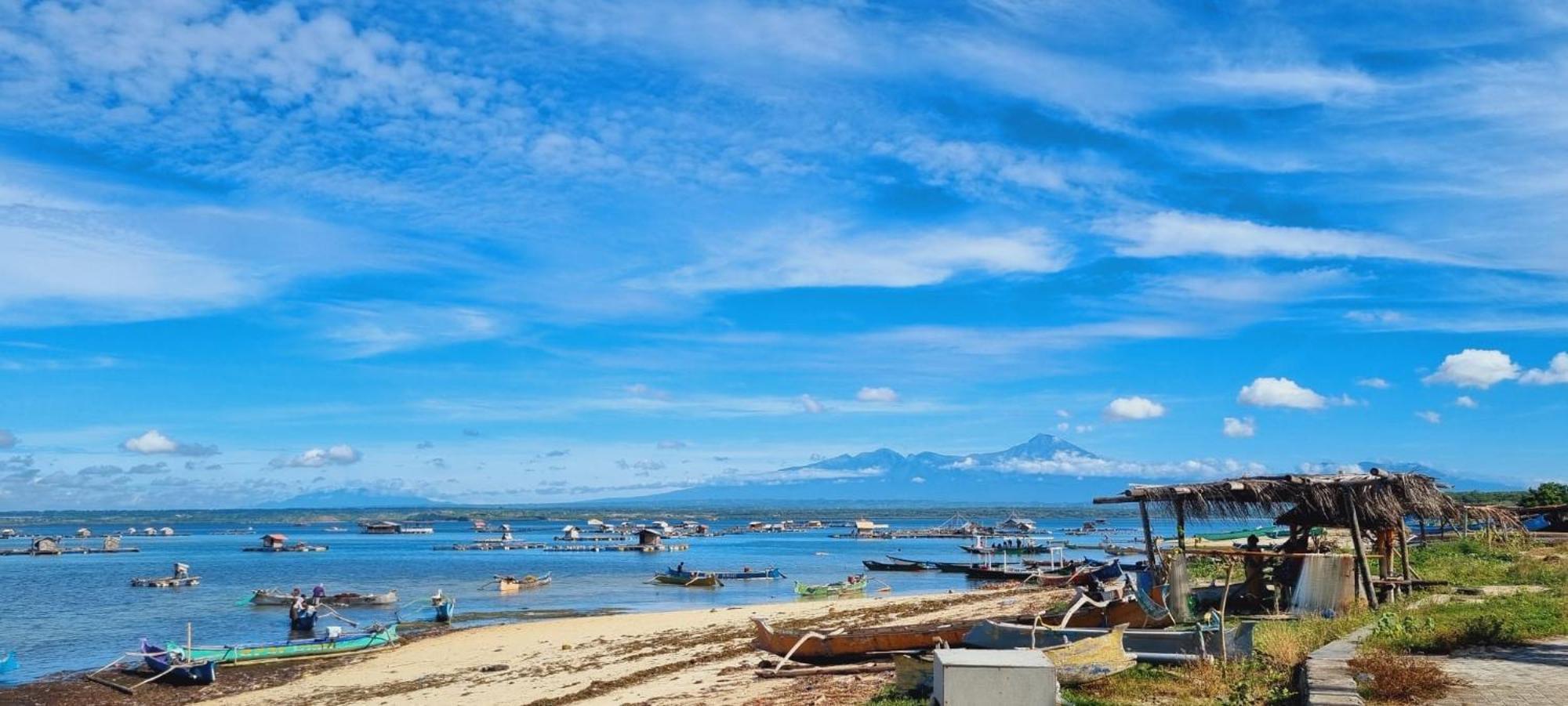 Satu Hati Hotel Ekas エクステリア 写真